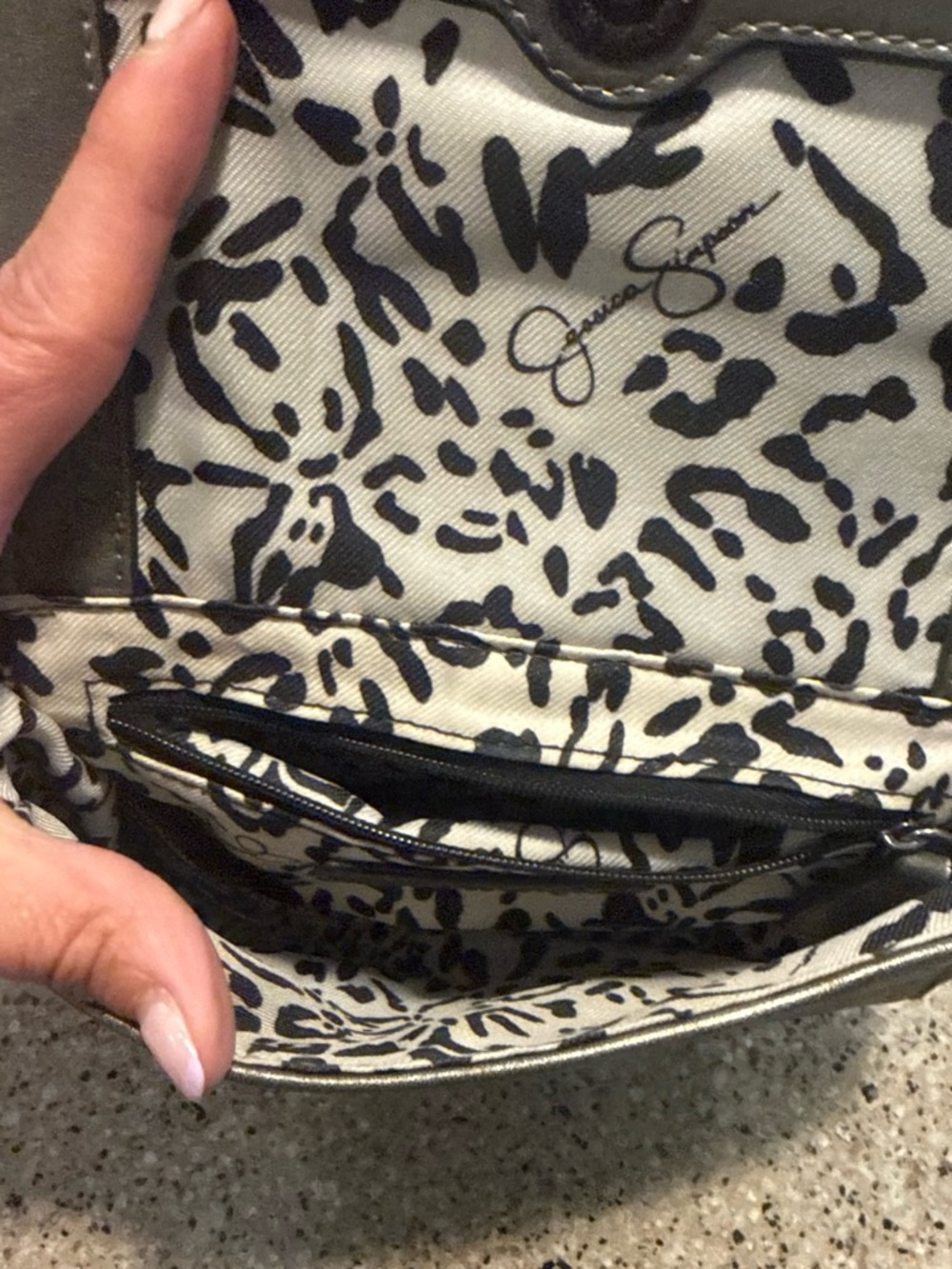 Jessica Simpson Black & Cream Printed Crossbody Bag
